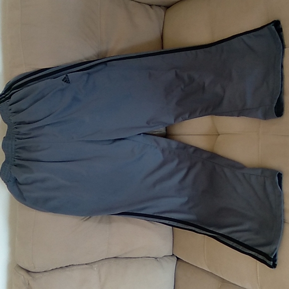 Adidas - Picture 1 of 2